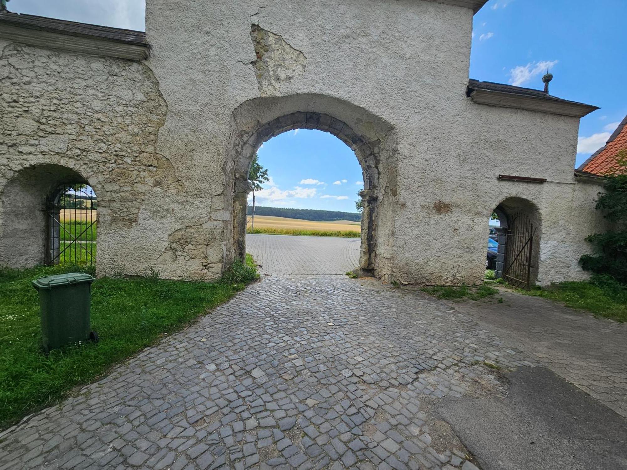 Hotel Zur Schmiede Heiningen 외부 사진