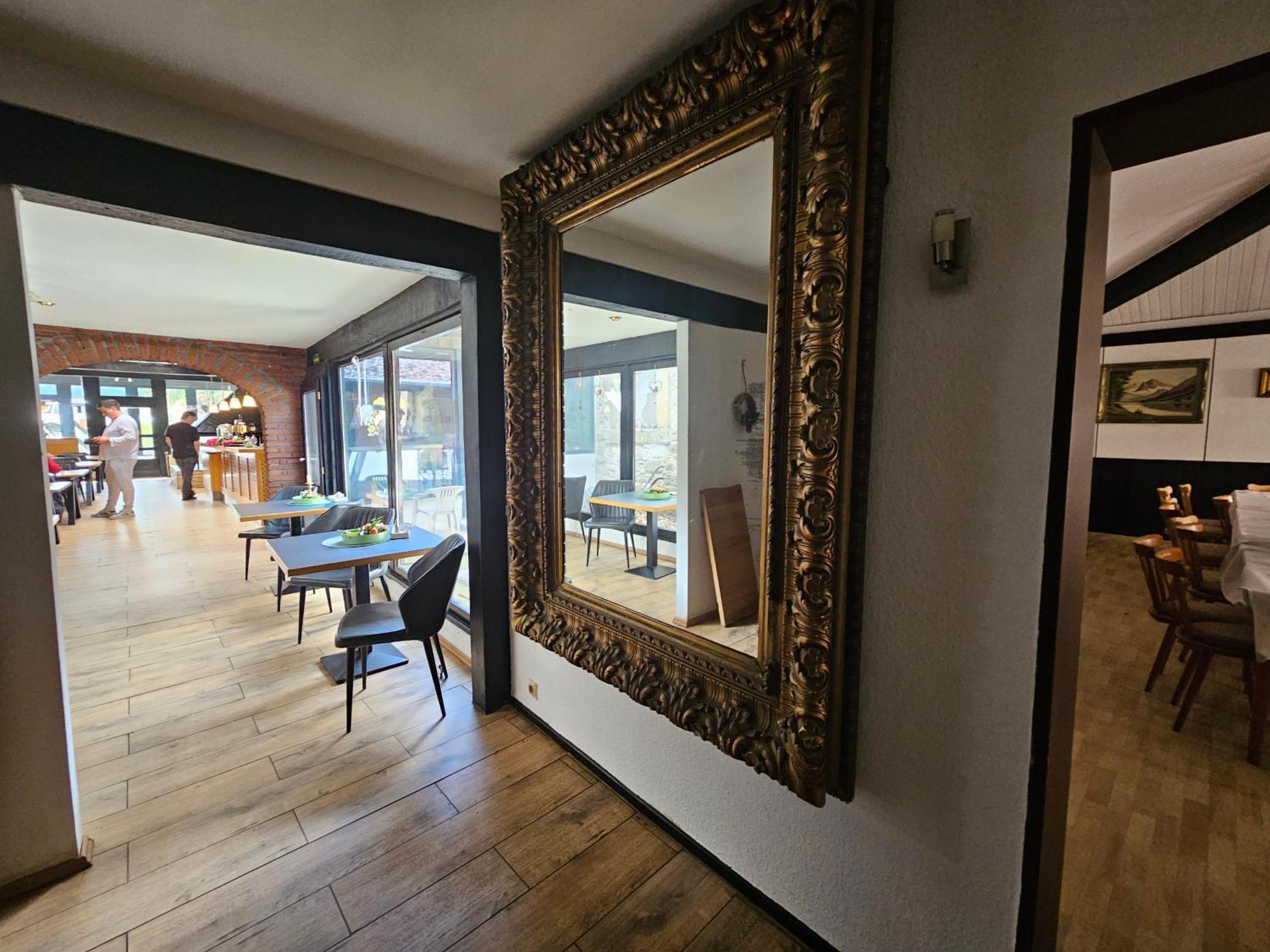 Hotel Zur Schmiede Heiningen 외부 사진
