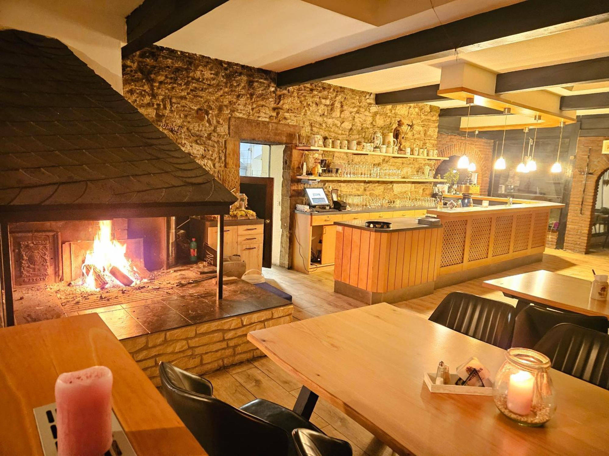 Hotel Zur Schmiede Heiningen 외부 사진
